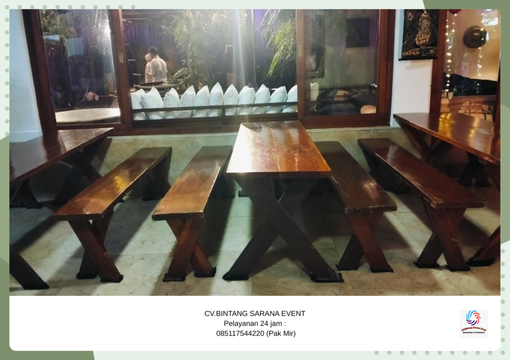 Sewa Kursi Taman VIP Kaki Silang Jakarta